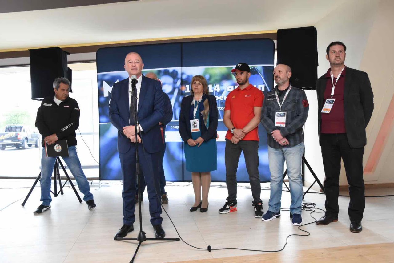 MOTO EXPO 2019 приема посетители - Ангел Попов