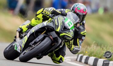 Пълен преход от Supertwin към Sportbike на Isle of Man TT